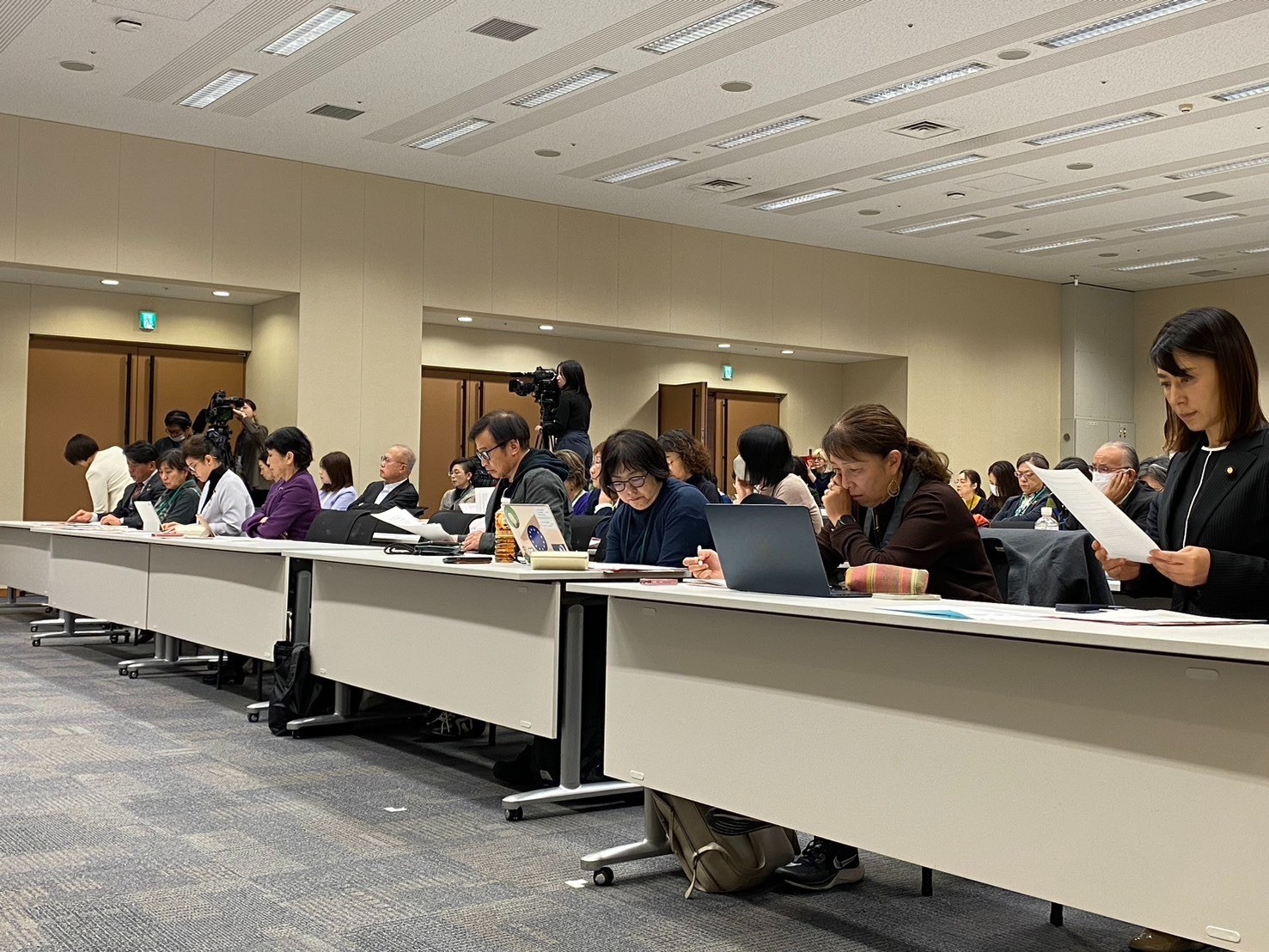 共同通信で報道『包括的な人身取引禁止法を　タイ少女被害で緊急集会』